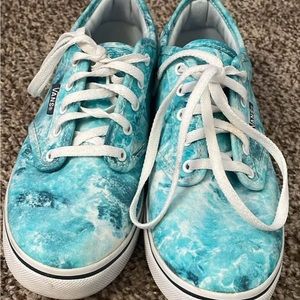 Vans Women’s Blue Tie-Dye Sneakers Size 6